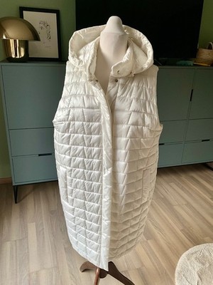 s oliver Damen-Weste Creme-Weiß Gr. 44 Abnehmbare Kapuze Leicht