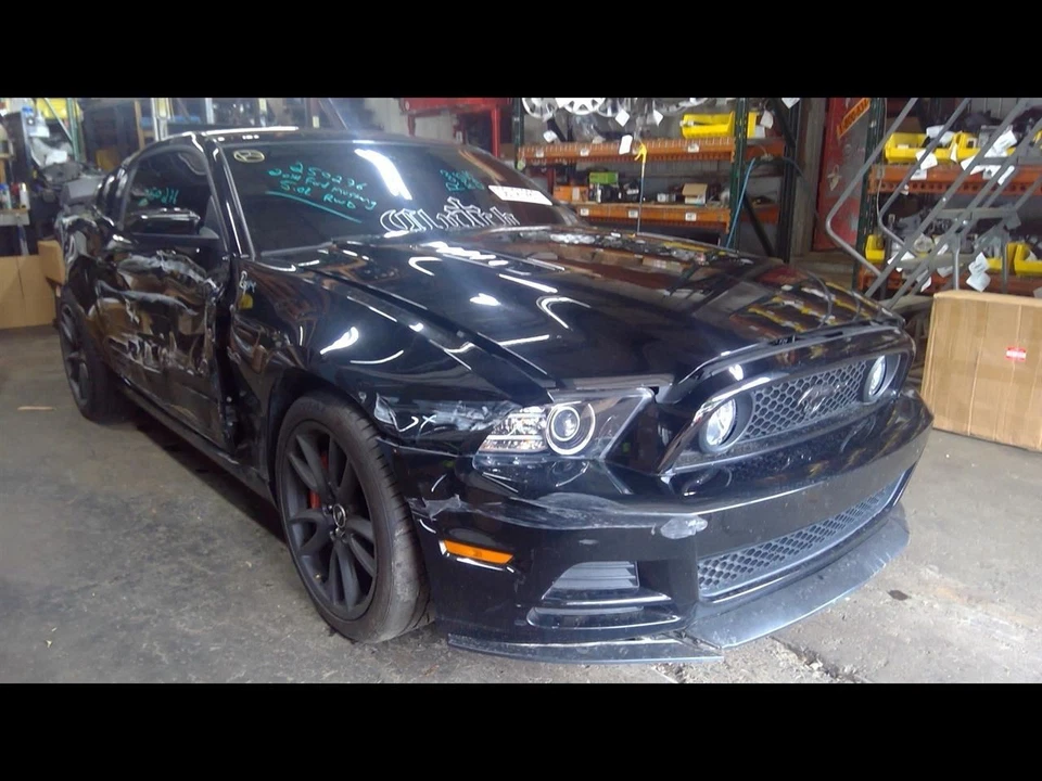 Brazo limpiaparabrisas derecho Mustang 2010-2014 1629416 Foto 3 de 4
