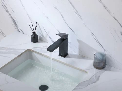 Elegant Lighting FAV-1001 Jakob 1.5 GPM 1 Hole Bathroom Faucet - Nickel - Picture 5 of 12