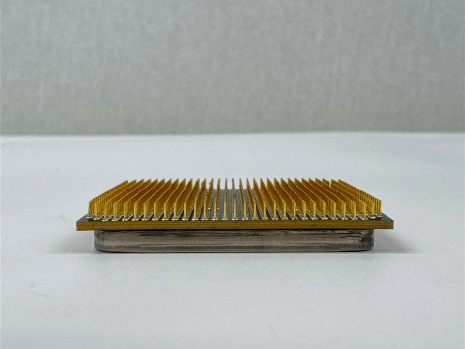 AMD FX-8350 4.0GHz Octa-Core AM3 Processor (FD8350FRW8KHK) - Image 4 of 4