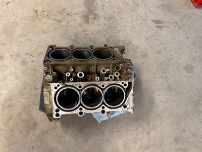 Chrysler Pacifica 2018 Benzin 211kW Motorblock P68237714AD KSI22676