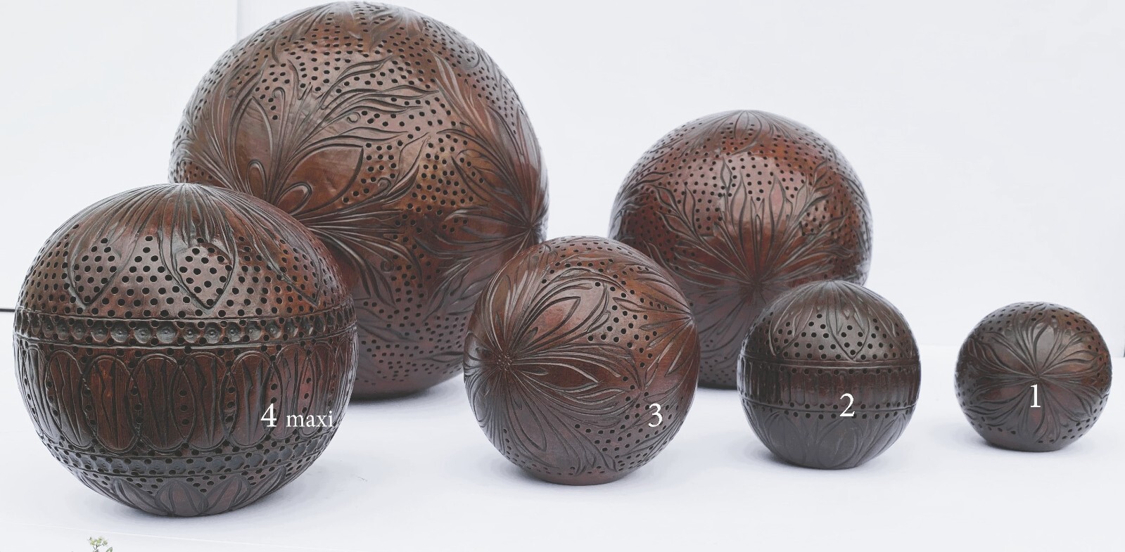 Boule d'ambre parfumée medium diffuseur artisanal de luxe