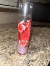 Bath & Body Works Cherry Blossom Few grance Mist DISCONTINUED SCENT