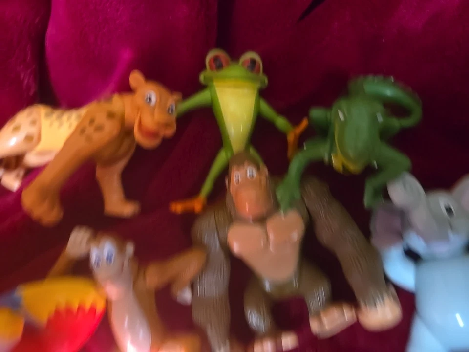 RFC Rainforest Cafe  Poseable Figures PVC Lot of 7 Excellent Condition - Image 2 of 4