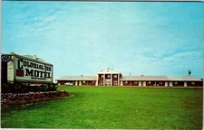 Postcard MOTEL SCENE Mercer Pennsylvania PA o/19 AO1934