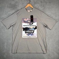 Levis x New Balance T-Shirt Mens Small Gray Oversized Sneakers Streetwear Collab