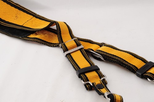 NIKON CINTURINO DA COLLO PER FOTOCAMERA giallo vintage fibbie larghe in metallo dal Giappone - Foto 3 di 15