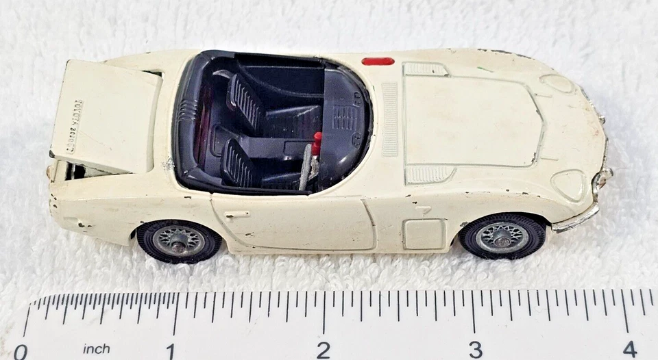 Corgi Toys 007 James Bond Toyota 2000 GT Diecast Car GT Britain VTG Original - Image 2 of 4