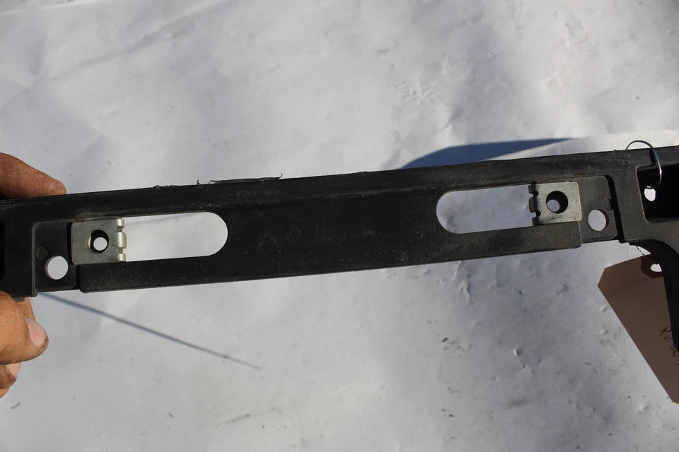 00-05 CELICA GT GTS FRONT BUMPER LICENSE PLATE BASE BRACKET X2307 - Image 4 of 4