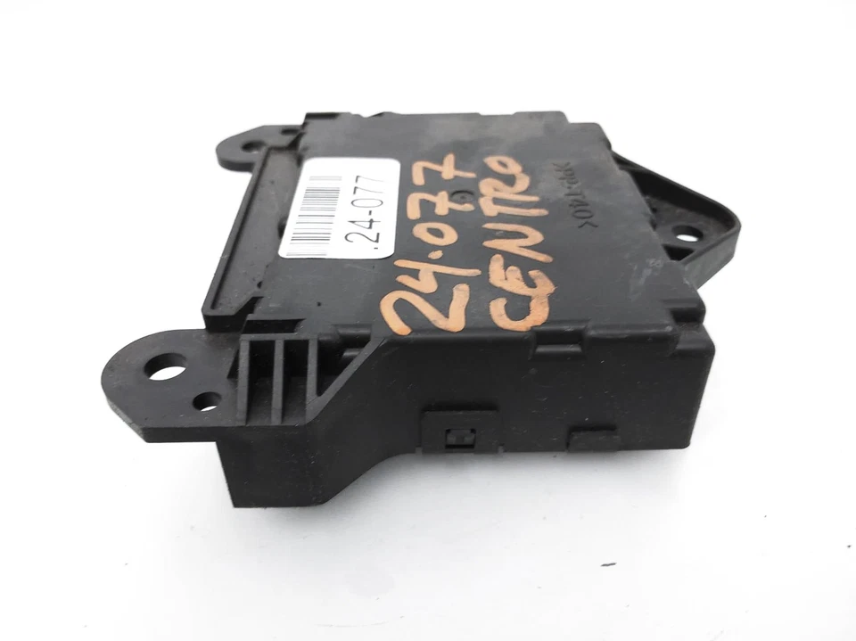 Módulo de control amplificador aire acondicionado Toyota Prius 2006-2009 88650-47051 Foto 4 de 4