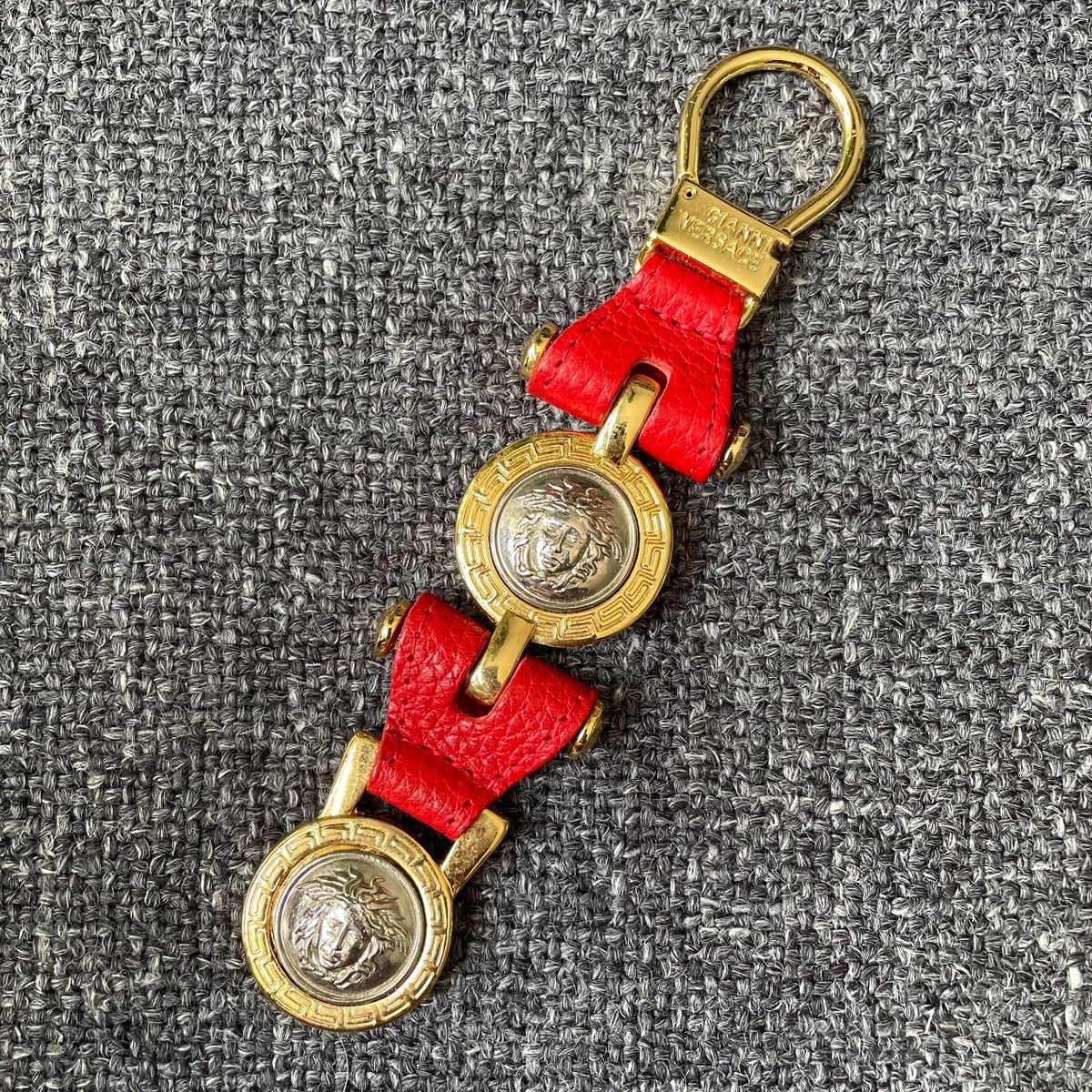 GIANNI VERSACE ストラップ GIANNI VERSACE Key ring red Leather and Medallions from F/W