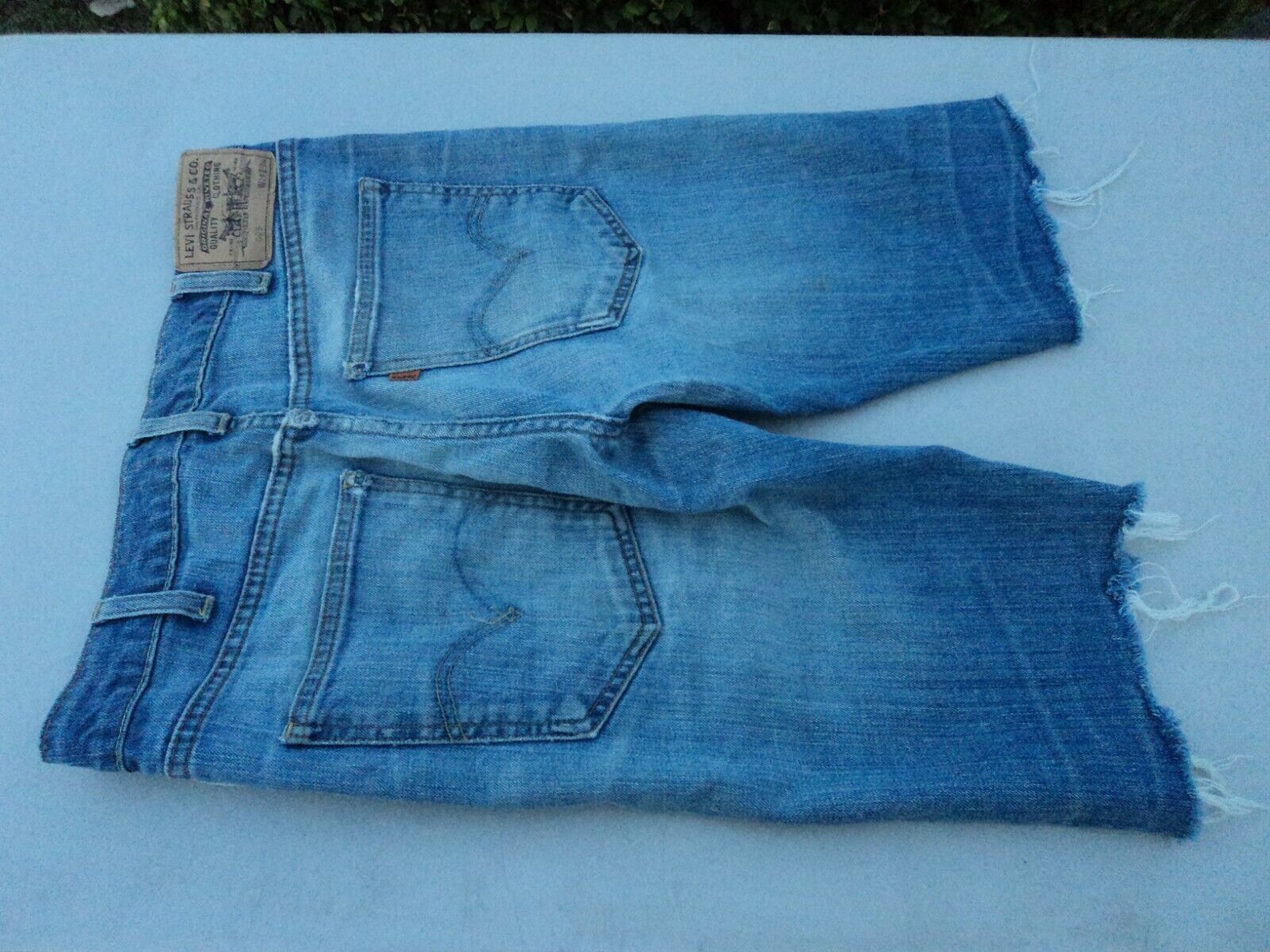 Levis 605 Big E Orange Tab Blue Denim Jeans Cut Into Shorts in Size 31 |  eBay