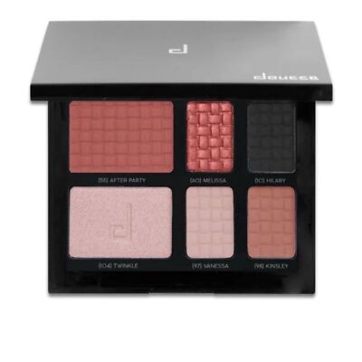 Doucce Eyeliner & Shadow  On The Go  Palette. NIB