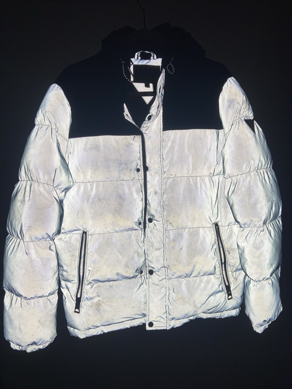 Guess Reflective Puffer Jacket Medium - image 2