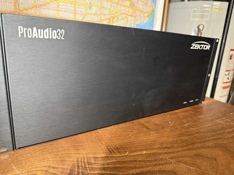 Zektor ProAudio32 Audio Matrix  Multi-Zone Controller Rack Mount Working UK Made