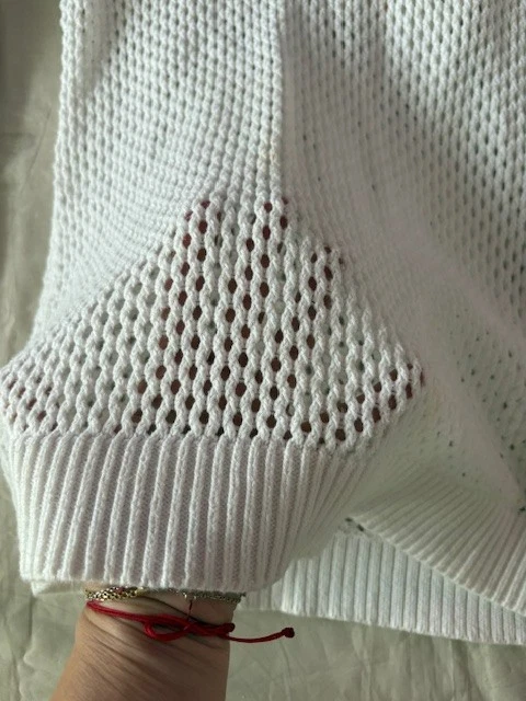 Guess Women's Sweater Size S White Open Knit Long Sleeve V Neck Crisscross Back - Image 3 of 4