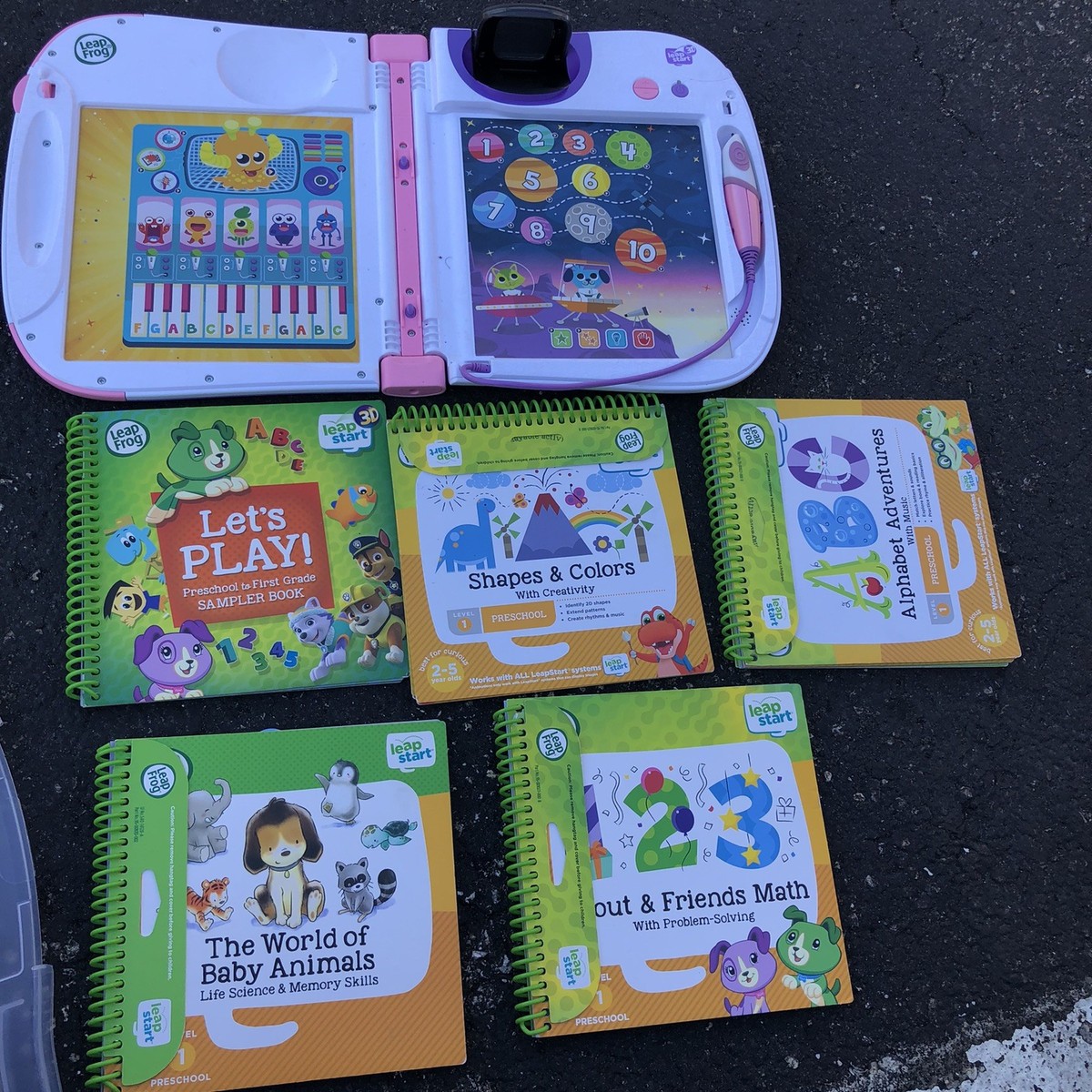 LeapFrog LeapStart 3d Interactive Learning System with 5 Books