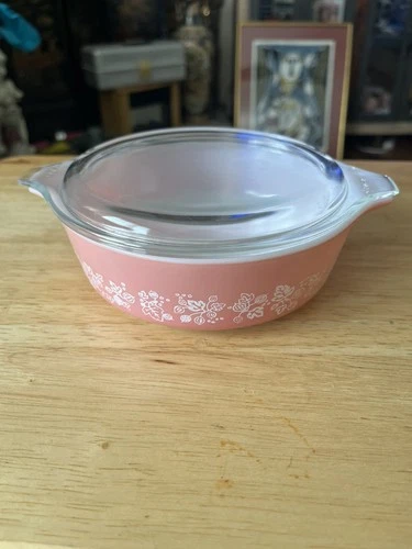 PYREX 1pt #471 Casserole + Lid Pink Gooseberry Bowl