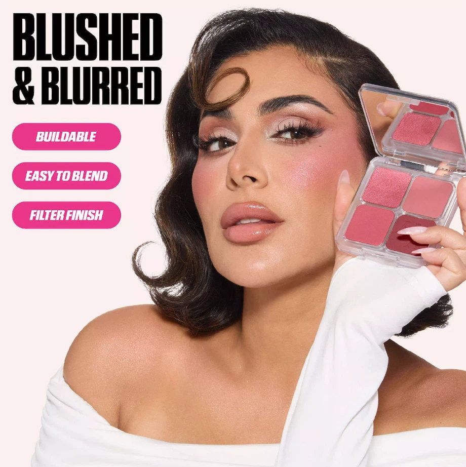 Paleta de iluminadores multiusos HUDA BEAUTY - Resplandor melocotón tostado Foto 3 de 4