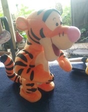 Vintage Disney Tigger Bouncing Toy Mattel Talking, WORKS-1998 12" Plush