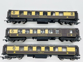 Hornby Pullman Coaches x3 – IBIS / LUCILLE / CAR No.93 OO Gauge – S8914