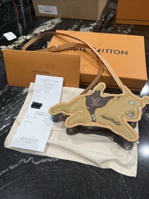 NEW! Authentic LOUIS VUITTON Dog On-Strap Monogram Craggy Tyler Collab M83342