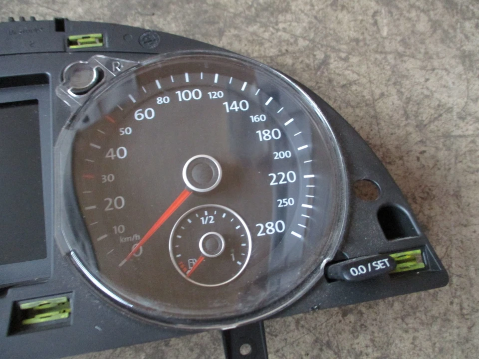 Cuadro de instrumentos VW Passat CC MFA velocímetro 3C8920870 gasolina Foto 2 de 4
