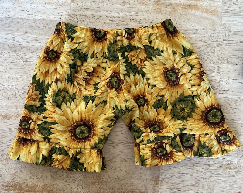 size 4 girls shorts Sunflower