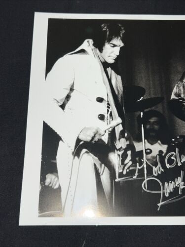 JAMES BURTON Signed Autographed w/ ELVIS PRESLEY 8x10 Photo - Picture 3 of 7