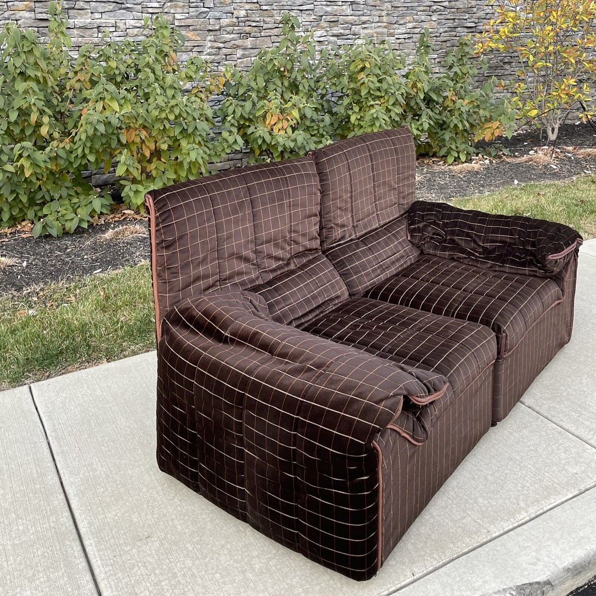 B&B Italia Baia Sofa Loveseat Settee Antonio Citterio B&B Italia Baia Sofa Loveseat Settee Antonio Citterio