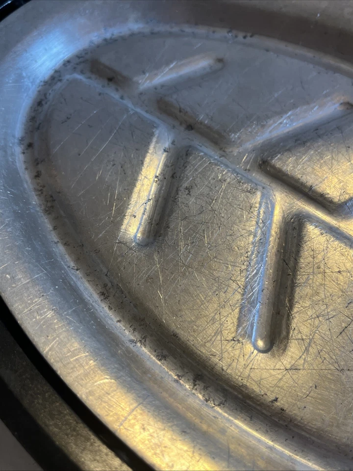 Nordic Ware 1 Platter With Holder. #310 Good Used Condition. 10” Plate. USA - Image 4 of 4