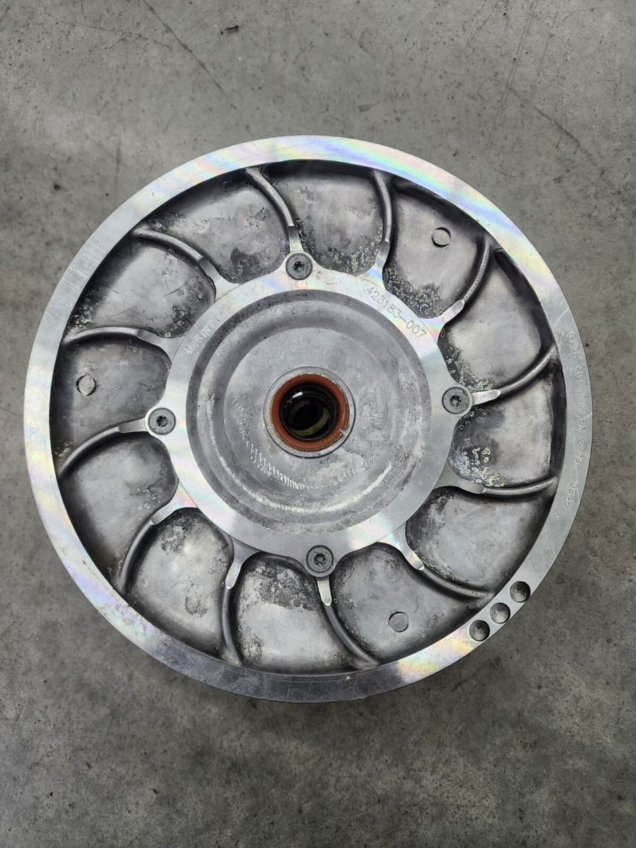 Arctic Cat Alpha M8000 Secondary Clutch Driven 0726-401 Mountain