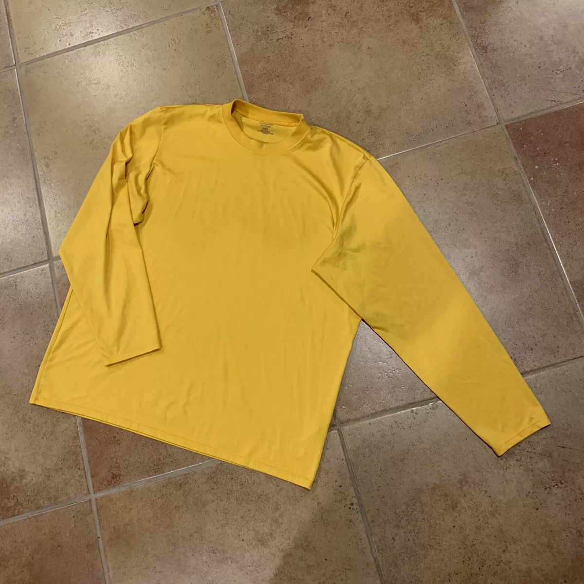 Patagonia Mens Yellow Long Sleeve Crew Neck Pullover T-Fishing