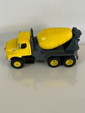 Tonka Hasbro 2012 Cement Mixer Truck No. 6404 3-1/2" Yellow