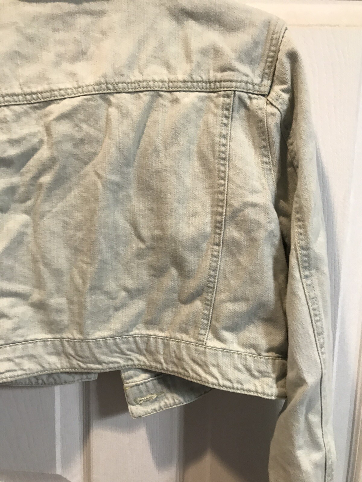 timing  cropped jacket light blue - image 2