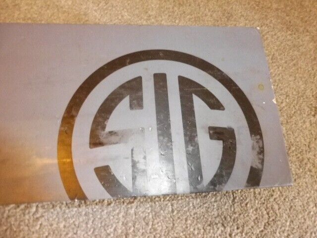 Picture 3 of 8
