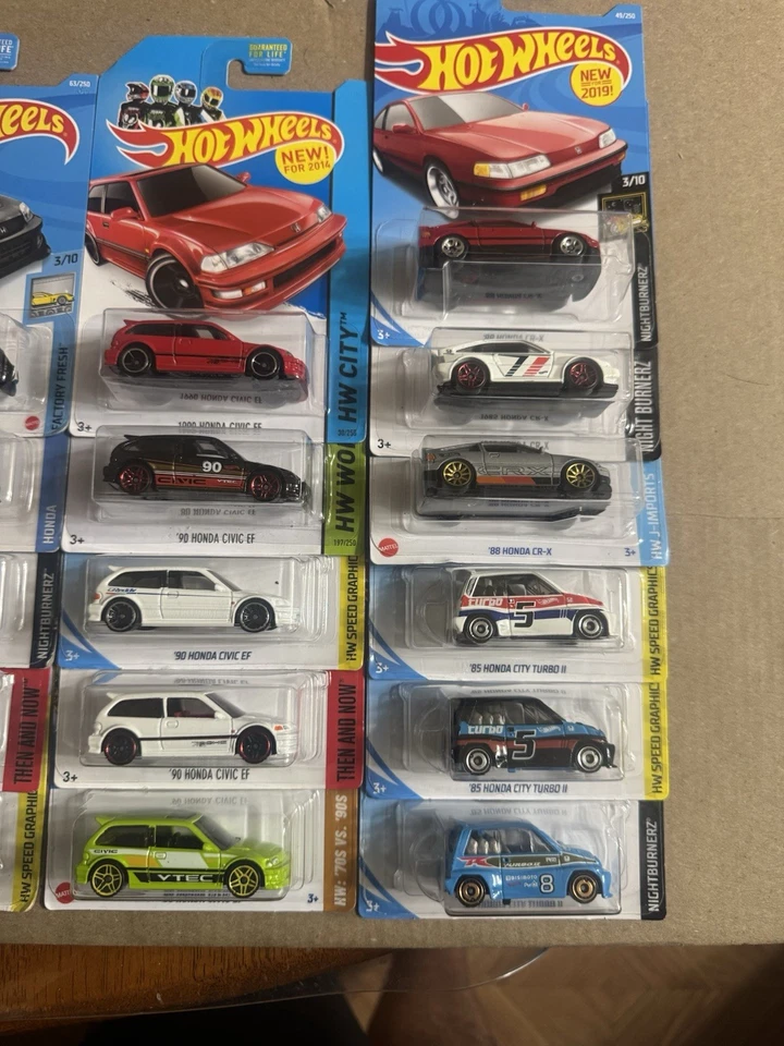 Hotwheels Lot Of 16 Hondas (90 Civic EF/Type R/Civic SI/CR-X /city Turbo) - Image 3 of 4