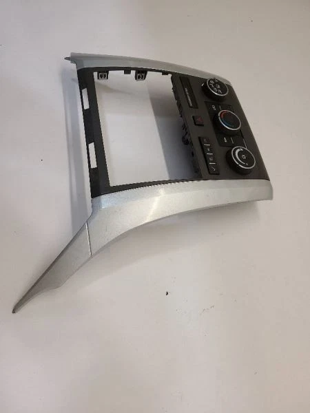 11 2011 Chevrolet Traverse радио контроля температуры ободок отделка  - Изображение 3 из 4