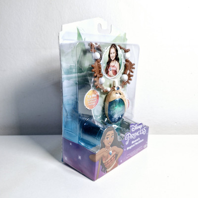 Disney Magical Necklace Seashell Lights Up Heart Shell Moana