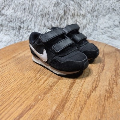 2020 Nike Baby Toddler Size 4C Black/ White Adjustable Comfort Shoes CN8560-001
