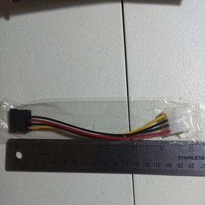 IDE/Molex/IP4/4-pin to SATA Power 15-pin Connector Converter Adapter Cable USA