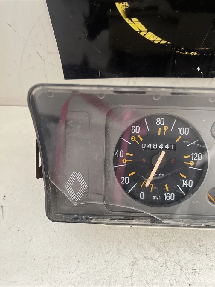 Renault R5 Tacho Kombiinstrument 134005X Jaeger scheibe kaputt  160km/h Veglia - Bild 4 von 4