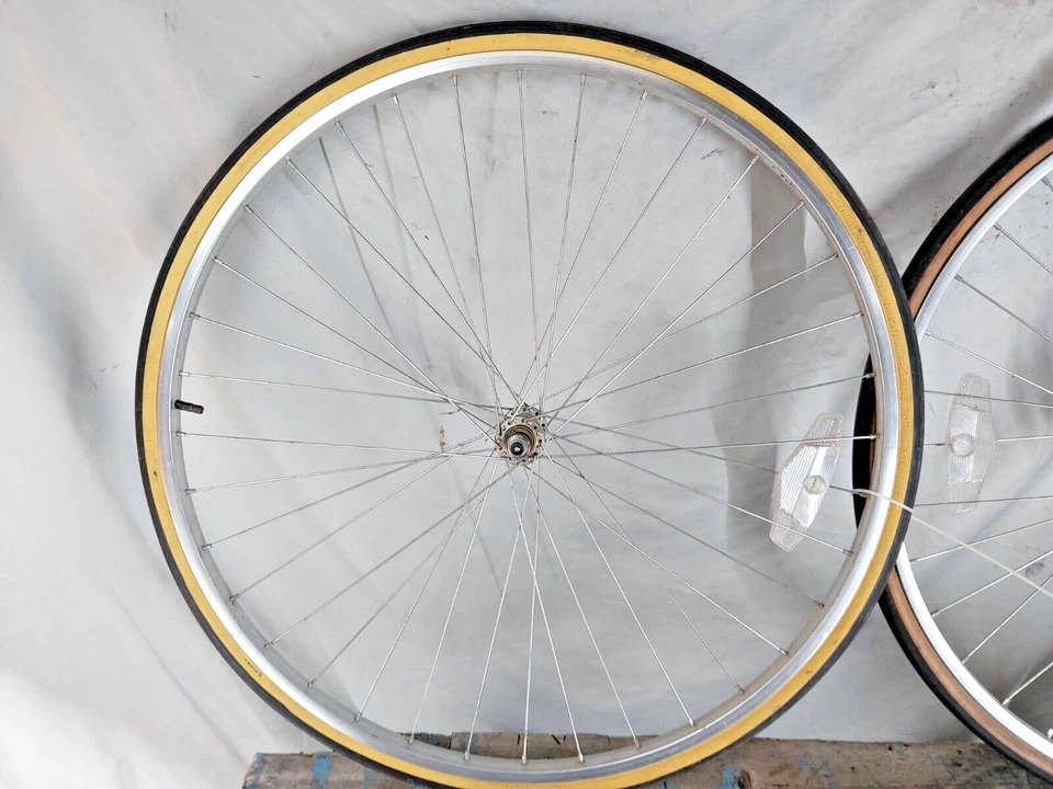 Araya Rigida Vintage 27" Road Bike Wheel Set Freewheel Silver Fast USA Shipping! - Image 2 of 4