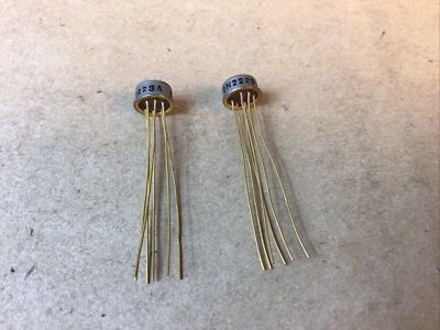 SCI TECHNOLOGY  Vintage 2N2223A TRANSISTOR  From Aerojet 2 Pieces