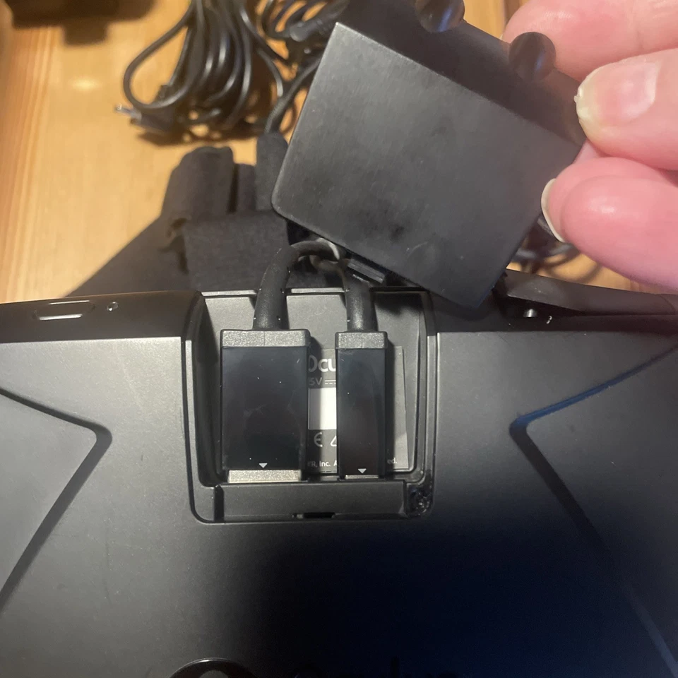 Oculus Rift DK2 Development Kit Virtual Reality headset - Image 4 of 4