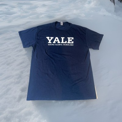 Rare Yale University Bulldogs Young Global Scholars Shirt Adult Medium Blue New