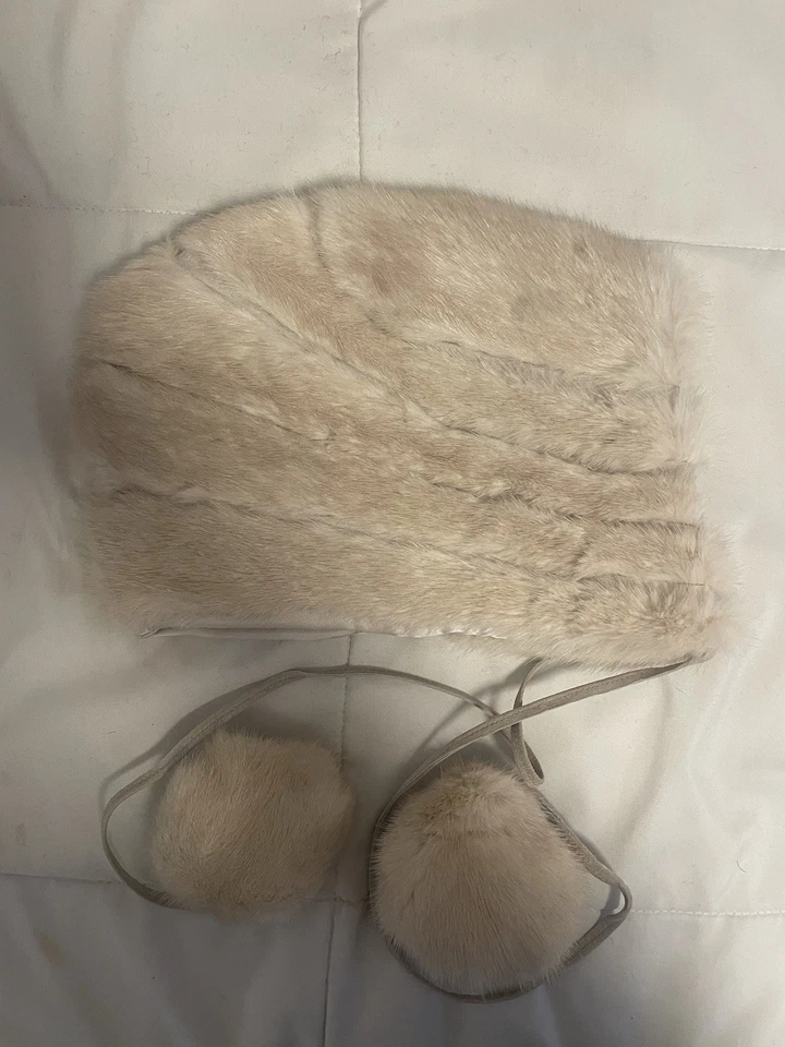 Max Mara MINK Winter Hat with Puffs - Image 4 of 4