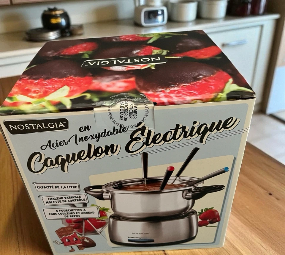 Olla de fondue eléctrica de acero inoxidable Nostalgia 48 oz control de calor 6 horquillas selladas Foto 3 de 4