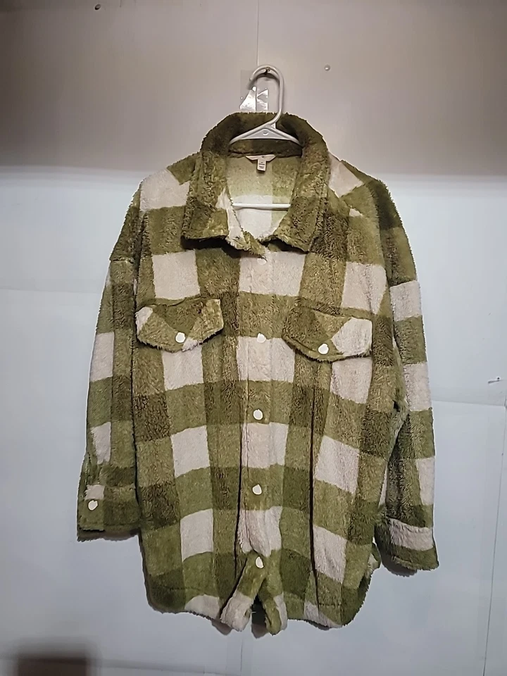 Women's Fleece Shirt Flannel Look Long Sleeve Button-Up Green Size 1x . - Image 3 of 4