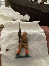 Manoil Toy Soldier Gun Raised Charging